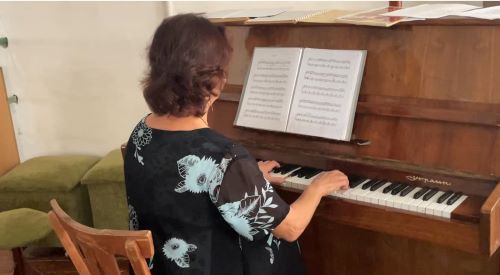 Відкритий атестаційний захід «Танцюй,о,Всесвіте, танцюй…!» провела Ольга Морозова, акомпаніатор Зразкового Театру пісні 