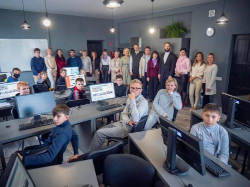 Партнерство. Органи місцевого самоврядування. Депутатський корпус